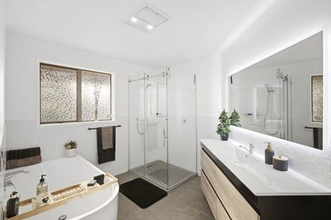 Photo of property in 1 Ranui Place, Feilding, 4702