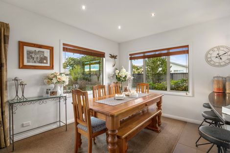 Photo of property in 6 Houlahan Street, Clyde, 9330