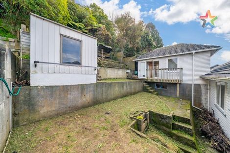 Photo of property in 153 Wellington Road, Wainuiomata, Lower Hutt, 5014