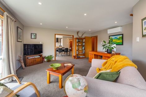 Photo of property in 18a Herbs Place, Cashmere, Christchurch, 8022