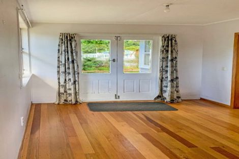Photo of property in 8 Ohorere Street, Owhango, 3990