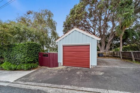 Photo of property in 66 Gilbert Street, New Plymouth, 4310