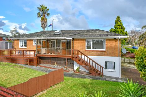 Photo of property in 78 Ray Small Drive, Pahurehure, Papakura, 2113