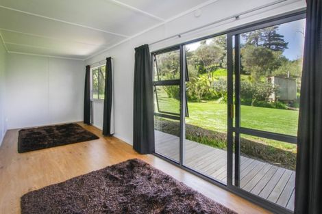 Photo of property in 100 Motukaraka Point Road, Kohukohu, 0491
