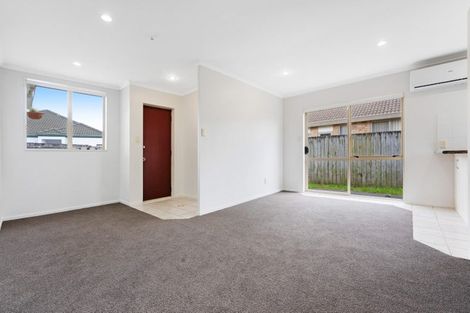 Photo of property in 10 Anton Place, Takanini, 2112
