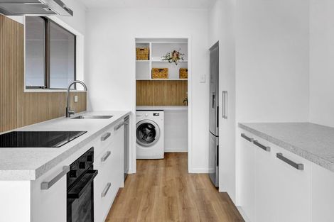 Photo of property in 6 Antonia Place, Bell Block, New Plymouth, 4312