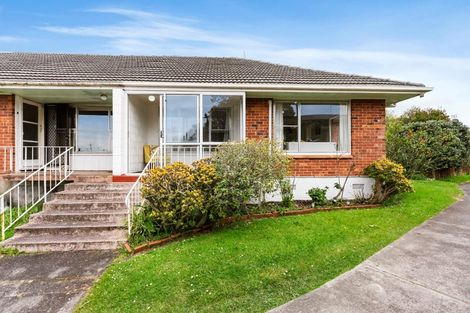 Photo of property in 1/159 Coronation Road, Hillcrest, Auckland, 0627