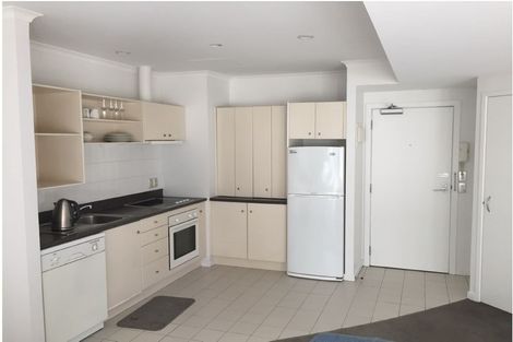 Photo of property in Tower Hill Apartments, 2g/1 Emily Place, Auckland Central, Auckland, 1010