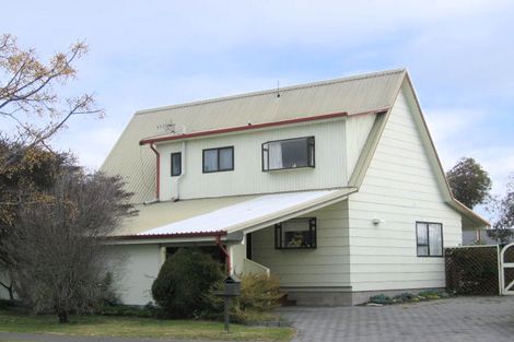 Photo of property in 26 Ryan Crescent, Greenmeadows, Napier, 4112