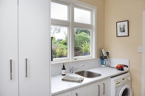 Photo of property in 12 Hull Street, South Hill, Oamaru, 9400