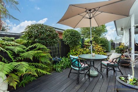 Photo of property in 11 Straven Road, Riccarton, Christchurch, 8011