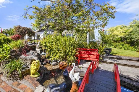 Photo of property in 29 Nevada Drive, Merrilands, New Plymouth, 4312