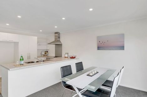 Photo of property in 104 Rangituhi Crescent, Takapuwahia, Porirua, 5022