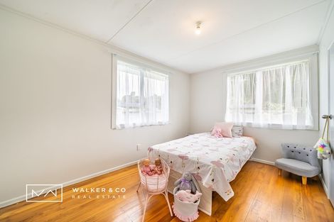 Photo of property in 15 Passive Grove, Ascot Park, Porirua, 5024