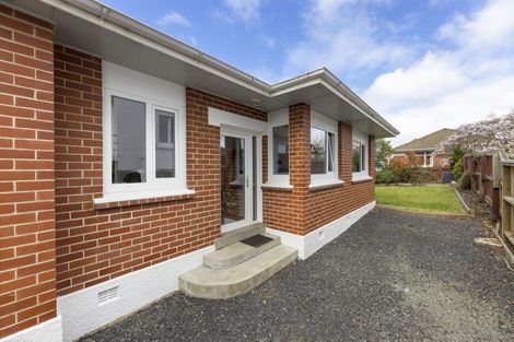 Photo of property in 65 Mornington Road, Balaclava, Dunedin, 9011