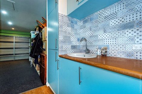 Photo of property in 14 Saint Peters Close, Woolston, Christchurch, 8062