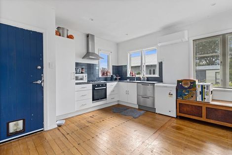 Photo of property in 81 Mardon Road, Enderley, Hamilton, 3214