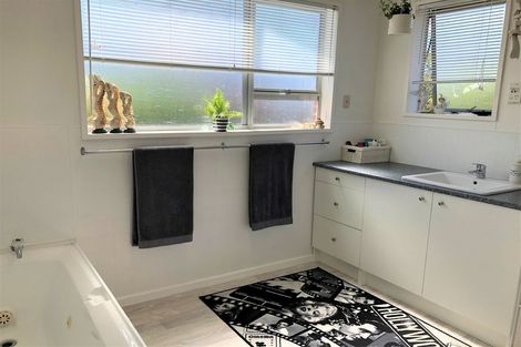 Photo of property in 45 Stamford Street, Balclutha, 9230