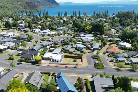 Photo of property in 1 Antonia Place, Kinloch, Taupo, 3377