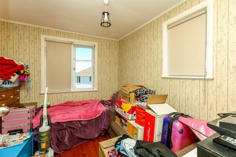 Photo of property in 11 Tothill Street, Frankleigh Park, New Plymouth, 4310