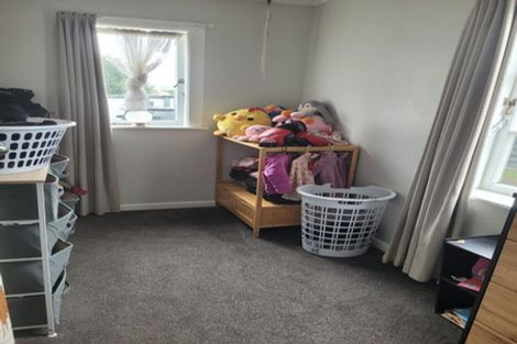 Photo of property in 1/72 Gloucester Road, Manurewa, Auckland, 2102