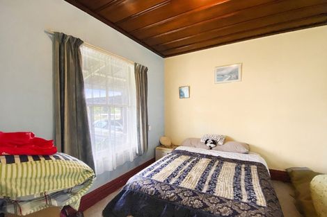 Photo of property in 5 Alexander Street, Ohingaiti, Hunterville, 4785