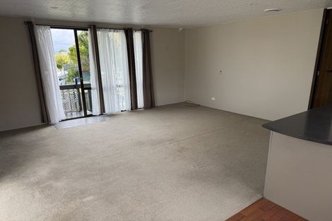 Photo of property in 43 Elizabeth Drive, West Harbour, Auckland, 0618