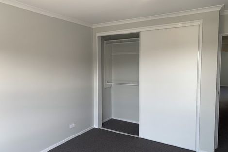Photo of property in 15 William Calvert Drive, Swanson, Auckland, 0614
