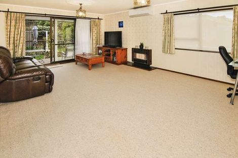 Photo of property in 1/40 Phillip Street, Johnsonville, Wellington, 6037