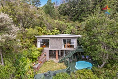 Photo of property in 128a Manuka Street, Stokes Valley, Lower Hutt, 5019