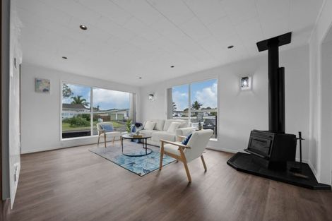 Photo of property in 38 Hope Farm Avenue, Pakuranga Heights, Auckland, 2010