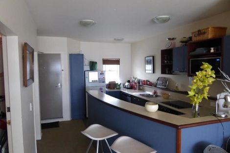 Photo of property in Luxford Villas, 104/72 Herald Street, Berhampore, Wellington, 6023