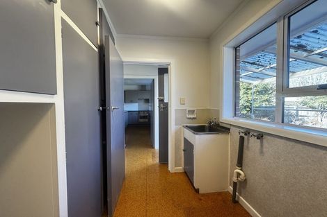 Photo of property in 493 Avonhead Road, Avonhead, Christchurch, 8042
