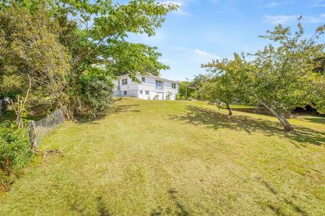 Photo of property in 15 Murray Road, Te Atatu Peninsula, Auckland, 0610