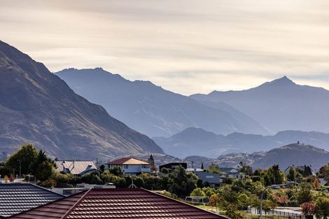 Photo of property in 79 Kings Drive, Wanaka, 9305
