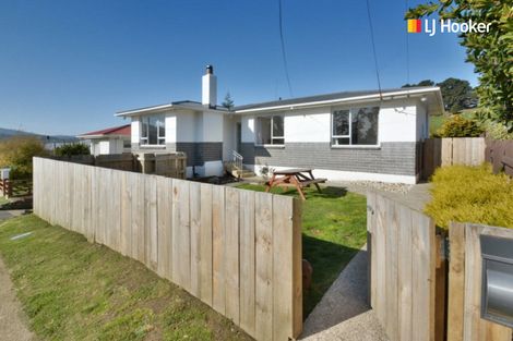 Photo of property in 72 Koremata Street, Green Island, Dunedin, 9018
