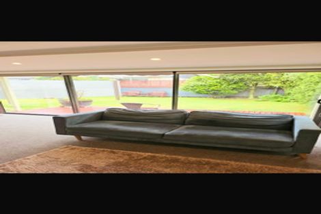 Photo of property in 19 Oxford Street, West End, Timaru, 7910