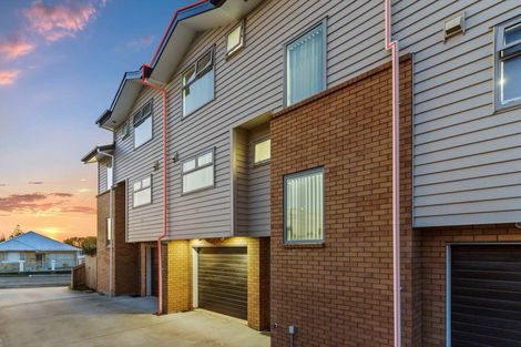 Photo of property in 37b Thomas Road, Mangere, Auckland, 2022