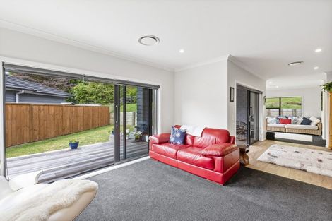 Photo of property in 3 Stoneleigh Grove, Paraparaumu, 5032