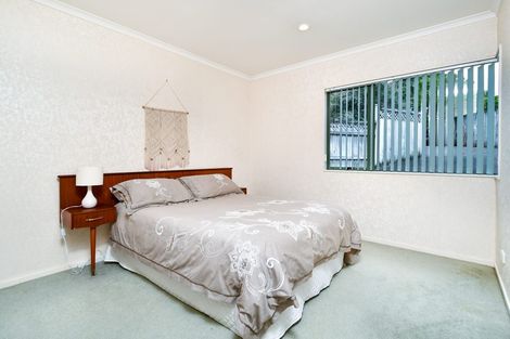 Photo of property in 25b Duncan Avenue, Te Atatu South, Auckland, 0610