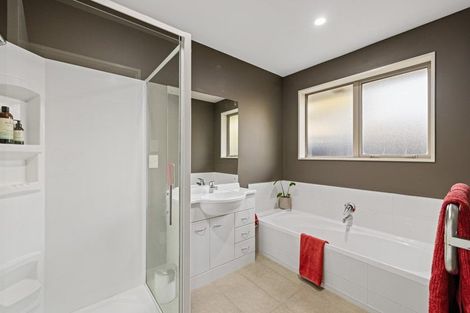 Photo of property in 60 Reka Street, Parklands, Christchurch, 8083