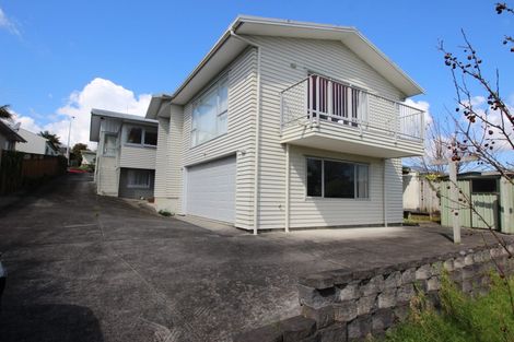 Photo of property in 7 Lewis Road, Pakuranga, Auckland, 2010