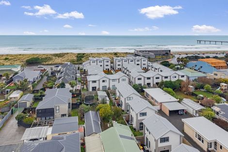 Photo of property in 23/180 Marine Parade, New Brighton, Christchurch, 8083
