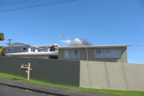 Photo of property in 1 Raniera Street, Glen Avon, New Plymouth, 4312
