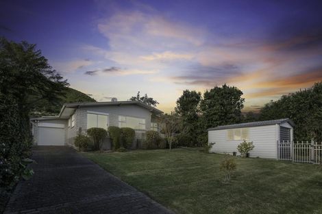 Photo of property in 29 Huia Street, Waikanae, 5036