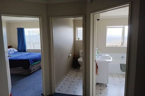 Photo of property in 8a Merton Crescent, Pirimai, Napier, 4112