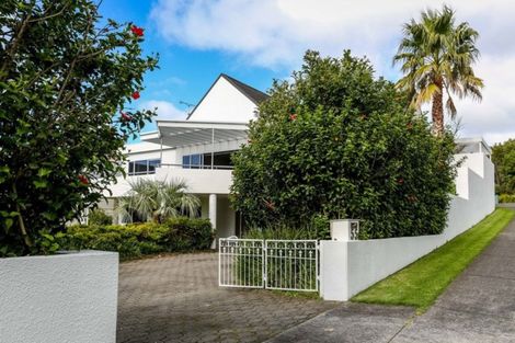 Photo of property in 55 Calvert Road, Lynmouth, New Plymouth, 4310