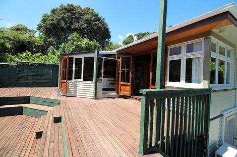 Photo of property in 15 Weenink Road, Karoro, Greymouth, 7805