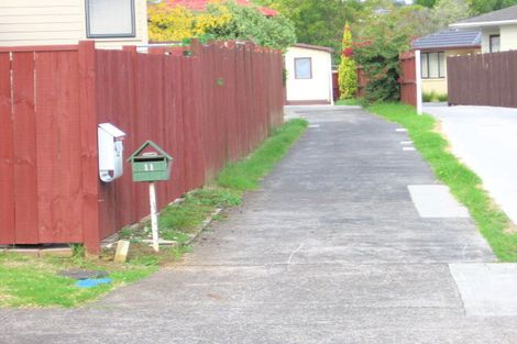 Photo of property in 11a Dianne Louise Drive, Half Moon Bay, Auckland, 2012