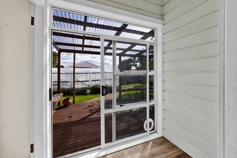 Photo of property in 51 Dixon Avenue, Hawera, 4610